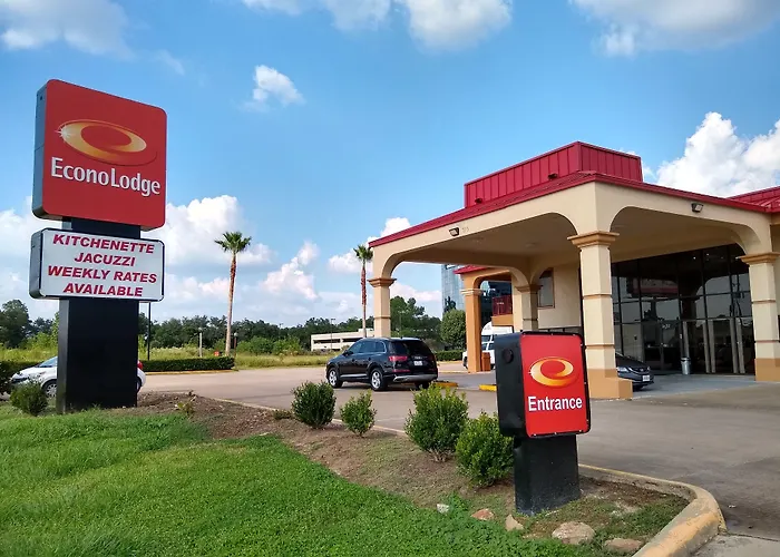 Econo Lodge Inn&Suites West - Energy Corridor