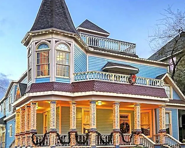 Sara'S Inn On The Boulevard